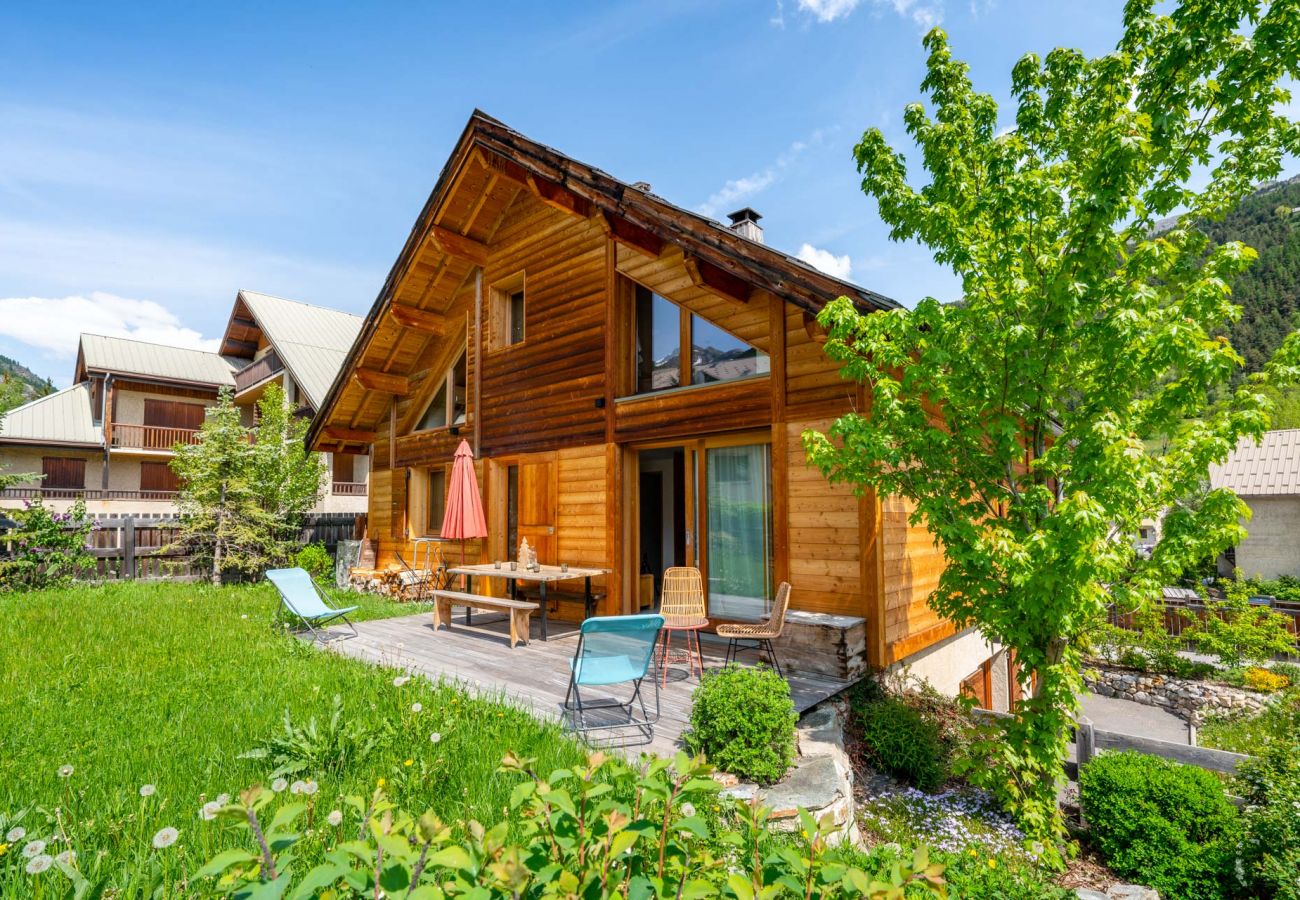 Chalet in La Salle-les-Alpes - Chalet Orezza