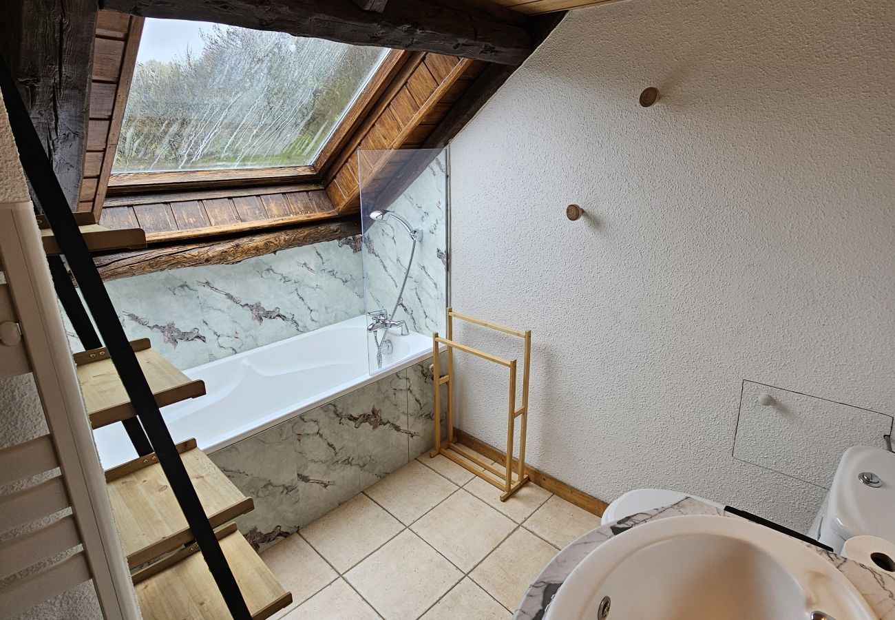 Apartment in Briançon - Appartement Acolin