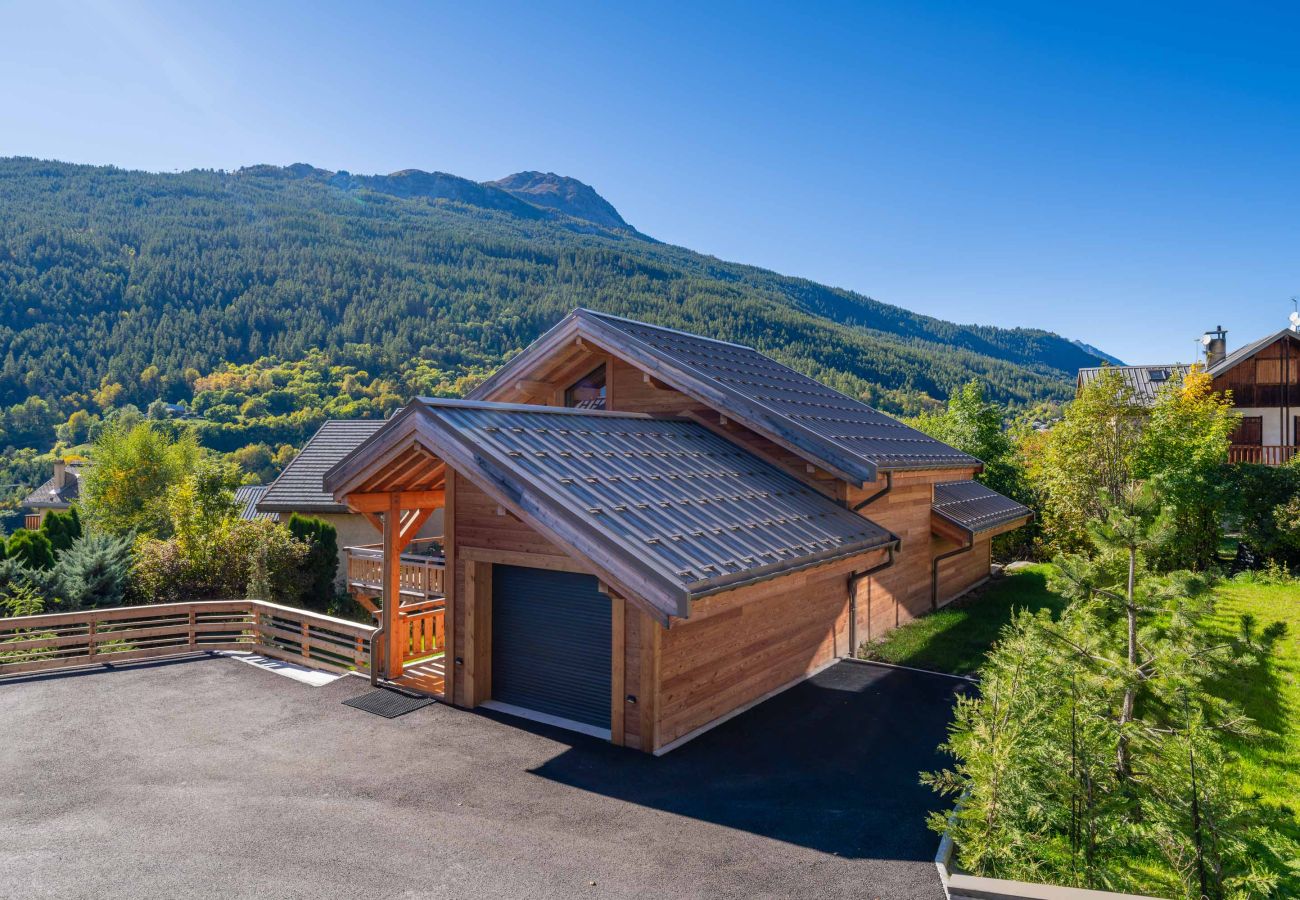 Chalet in Briançon - Chalet Black Diamond