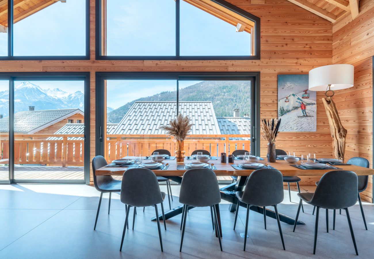 Chalet in Briançon - Chalet Jade