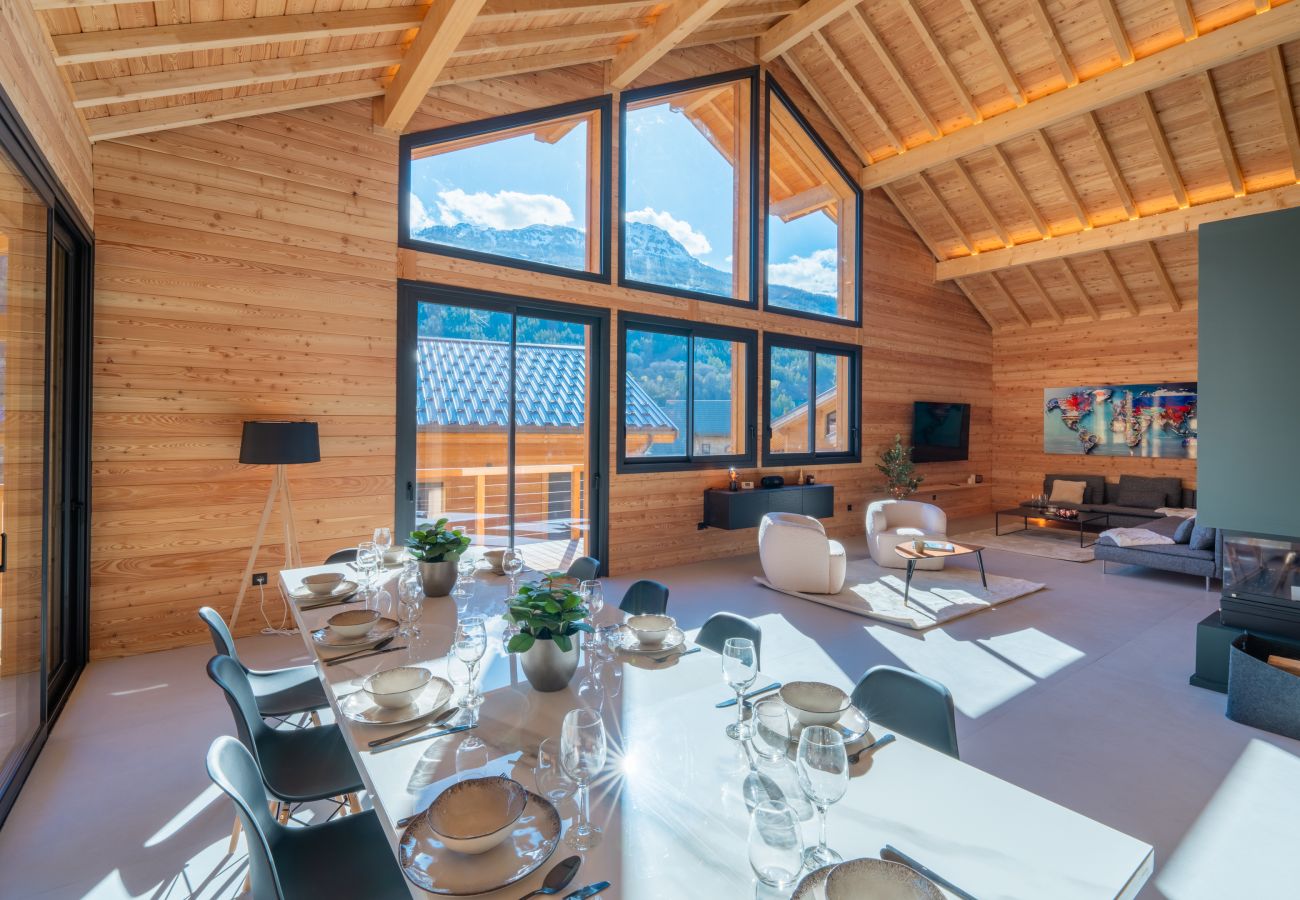 Chalet in Briançon - Chalet Emeraude