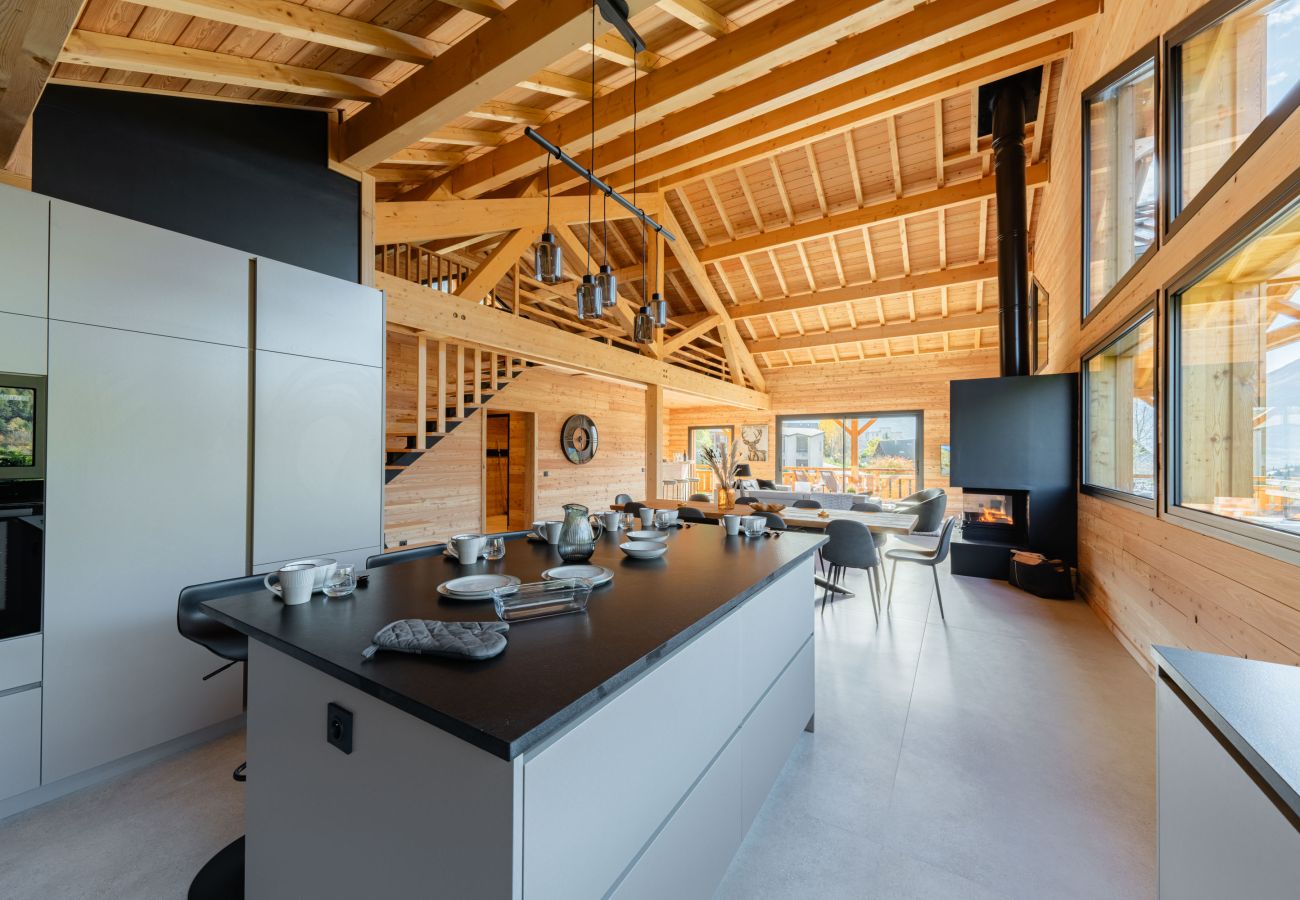 Chalet in Briançon - Black Stone